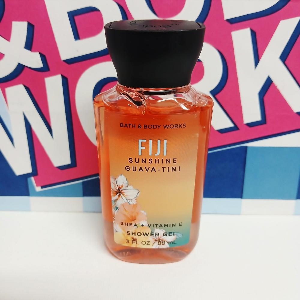 Bath and Body Works Fiji Sunshine Guava-Tini Travel Size Shower Gel 3fl oz